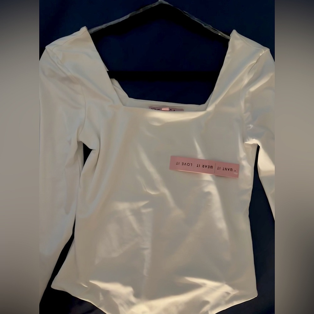 square neck body suit